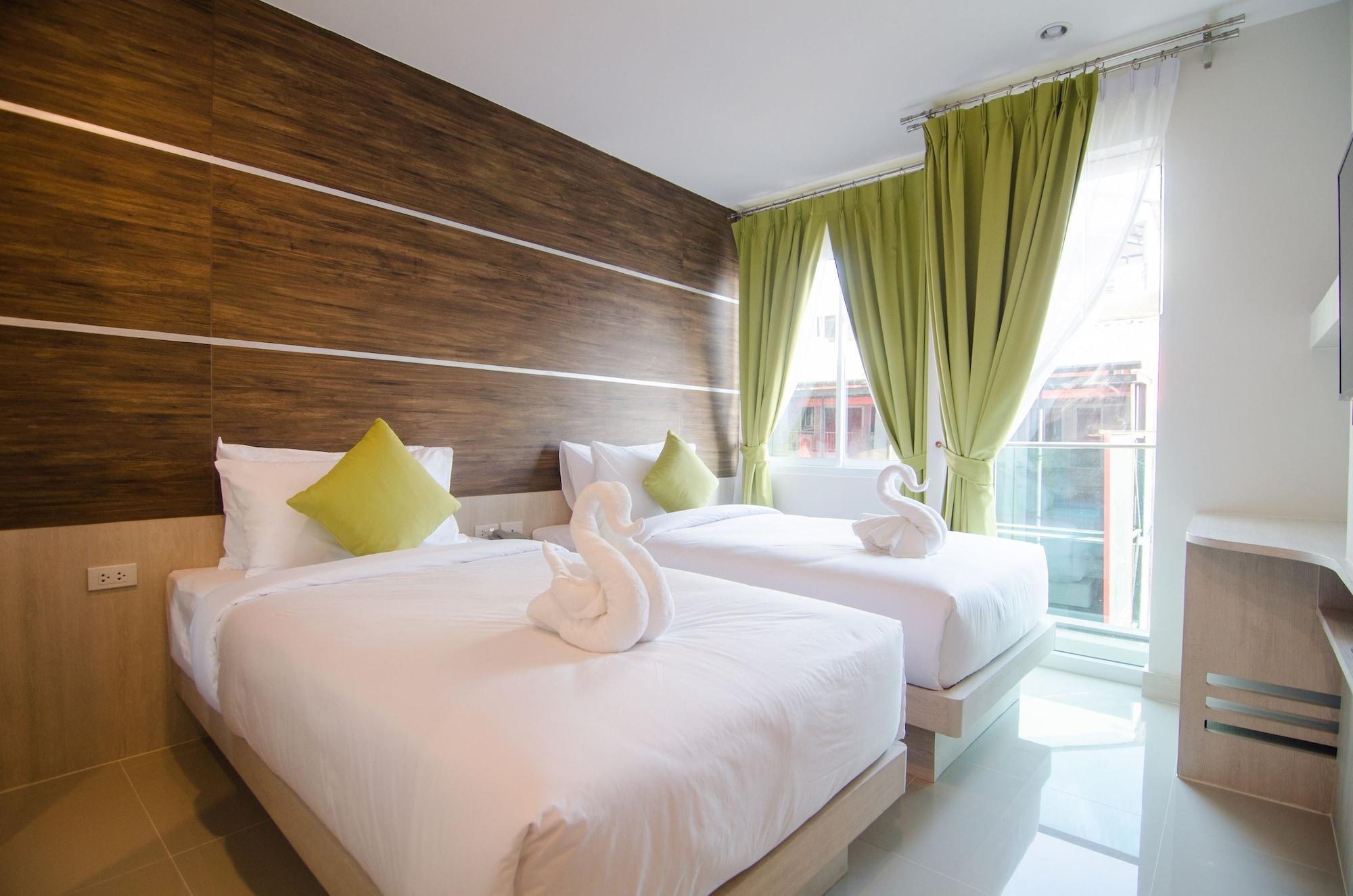 Centro One Bangla Hotel Patong Exterior photo